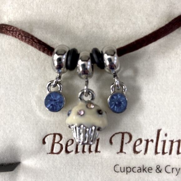 Bella Perlina NEW Cupcake & Crystals Charms for Bracelet or Necklace - Picture 3 of 8